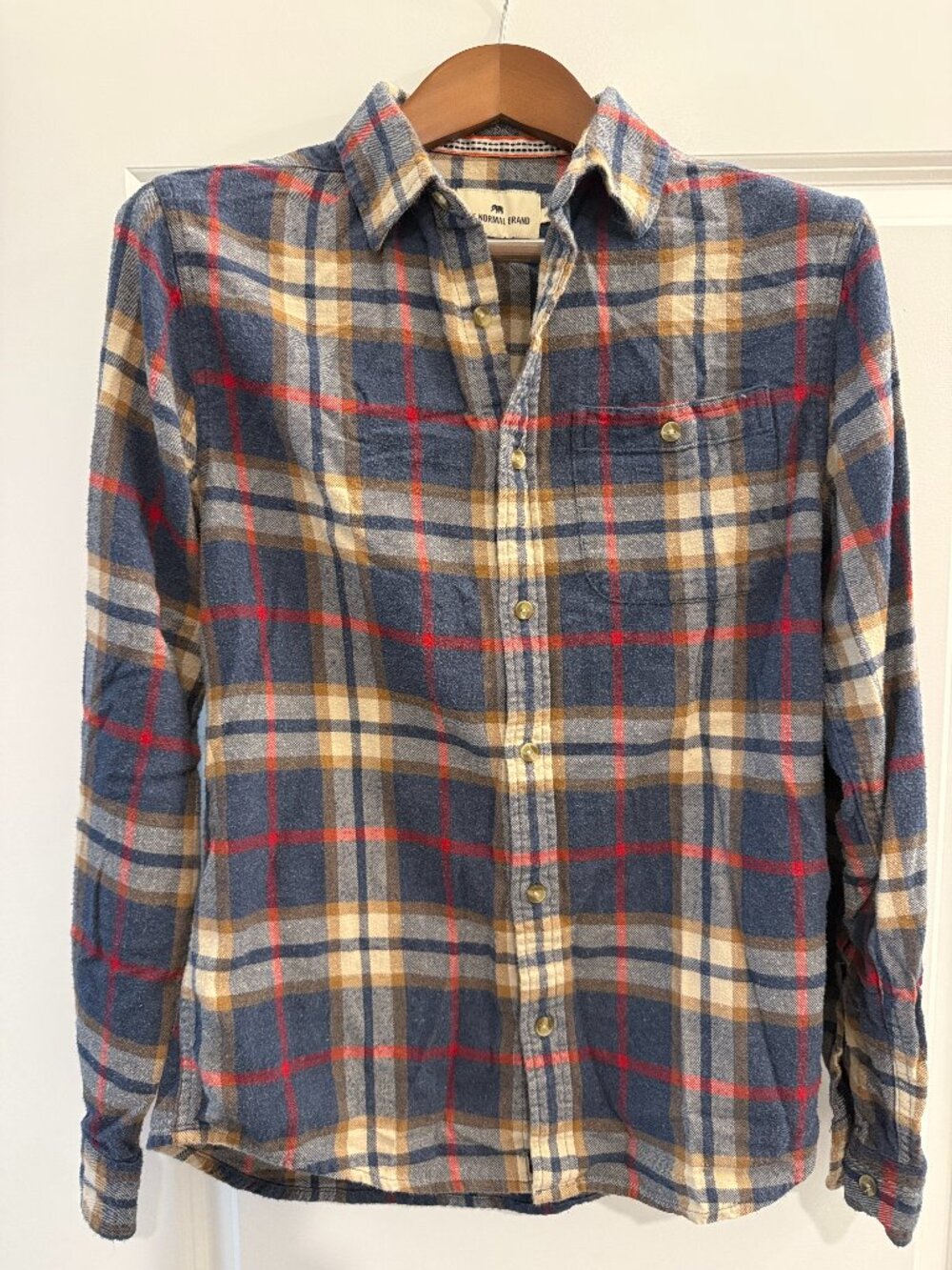 The Normal Brand Blue and Red Plaid One Pocket Flannel Small Men's Shirt Comfy